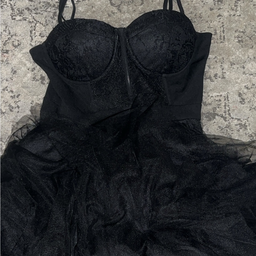 Elegant Black Lace Dress